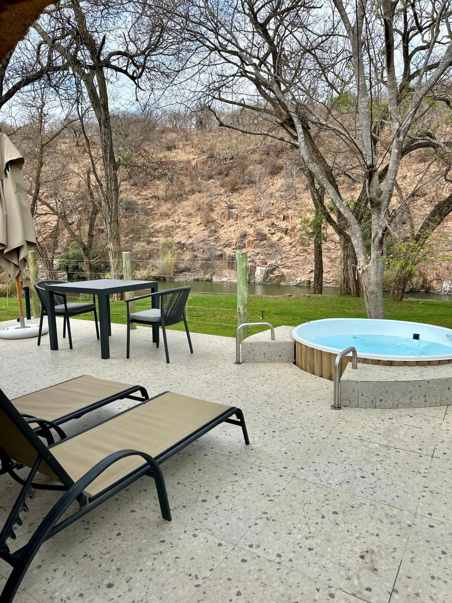 Mologa River Lodge Rust de Winter Exterior foto