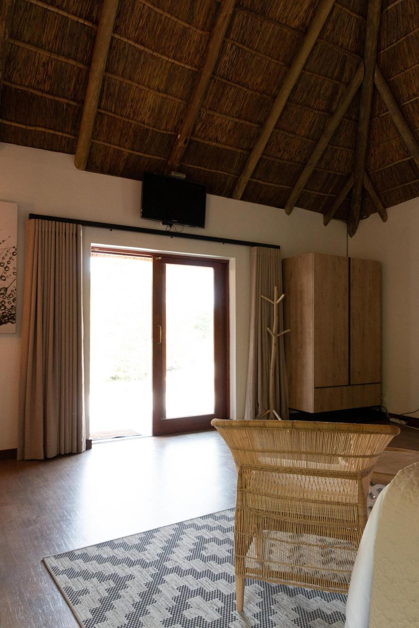 Mologa River Lodge Rust de Winter Exterior foto